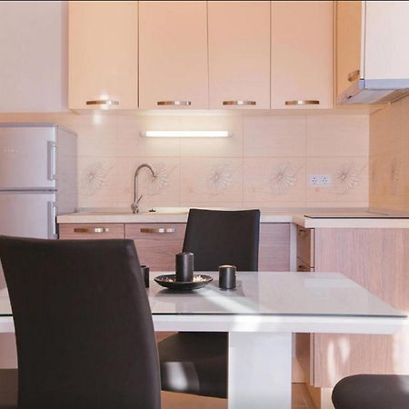 House Karlo Apartments Omiš Habitación foto
