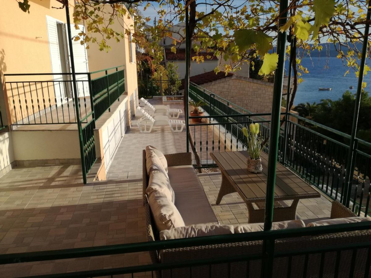 House Karlo Apartments Omiš Exterior foto